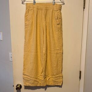 Old Navy Tan Capris